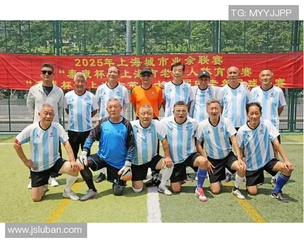 上海足球队在灵活性排行榜中荣登第十名展现强劲实力与潜力